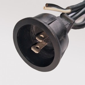 Excellent quality American Standard Waterproof power Cord plug 1-15p